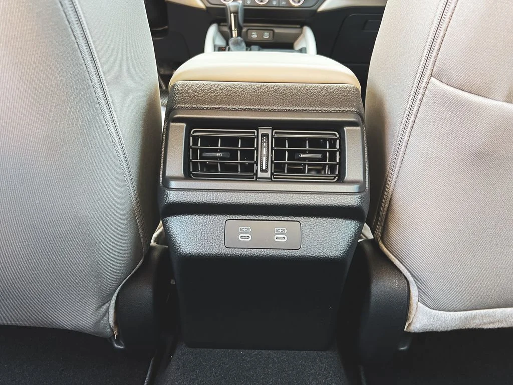 New 2026 Platinum White Pearl Honda LX image 26