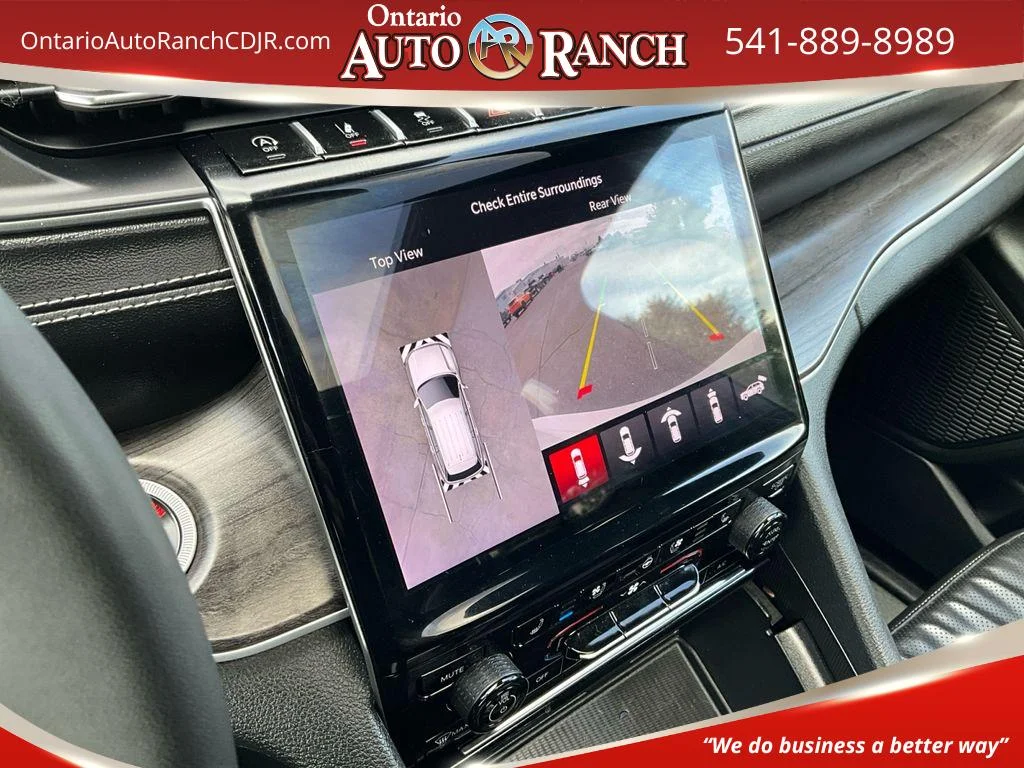 2024 Jeep Grand Cherokee Limited's photo