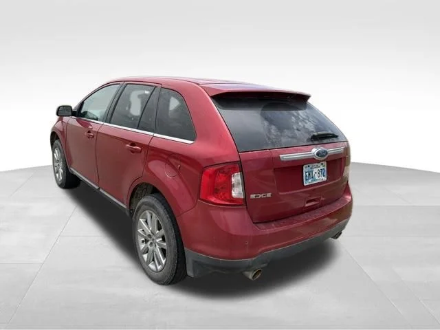 Used 2011 Red Ford Limited image 6