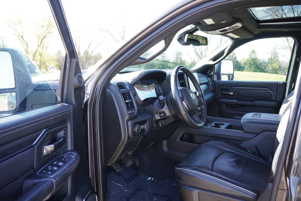 Used 2024 Gray Ram Power Wagon image 20