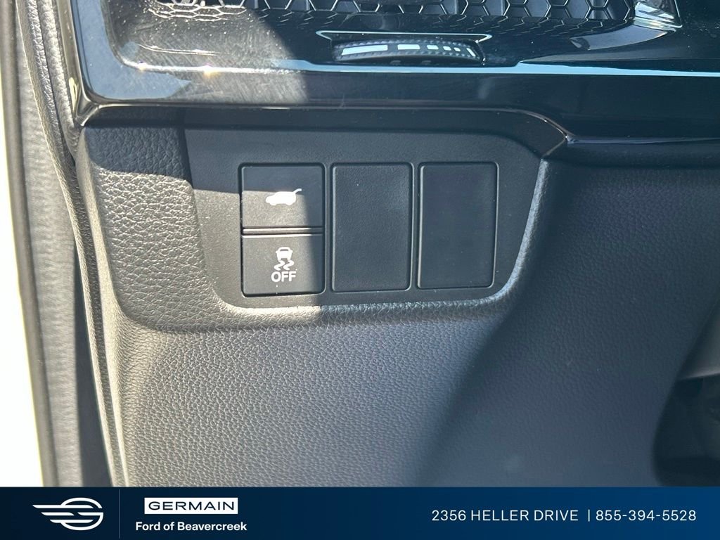 Used 2023 Platinum White Pearl Honda EX-L image 26