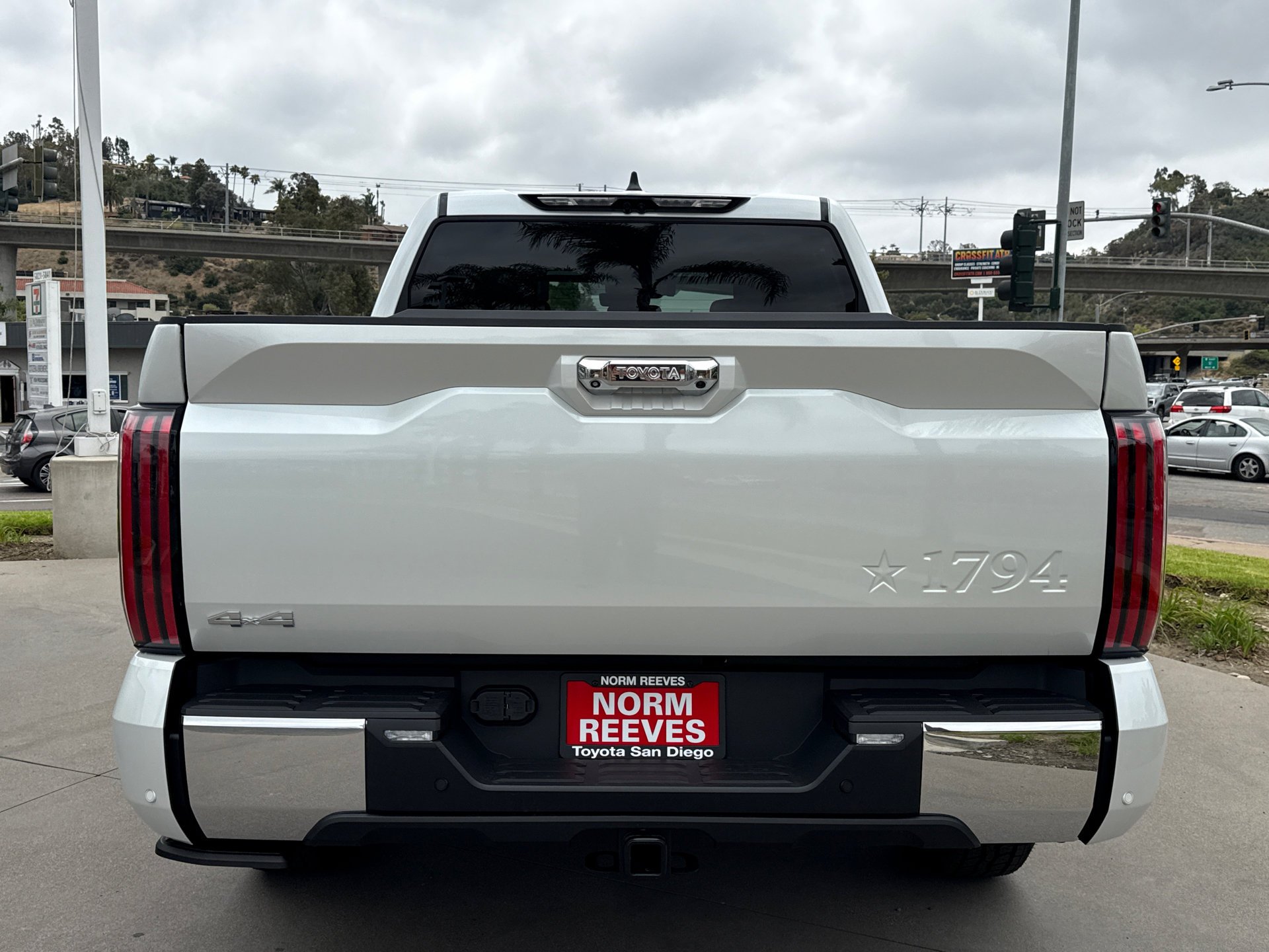 New 2026 Wind Chill Pearl <sup>1</sup> Toyota  1794 Edition image 7