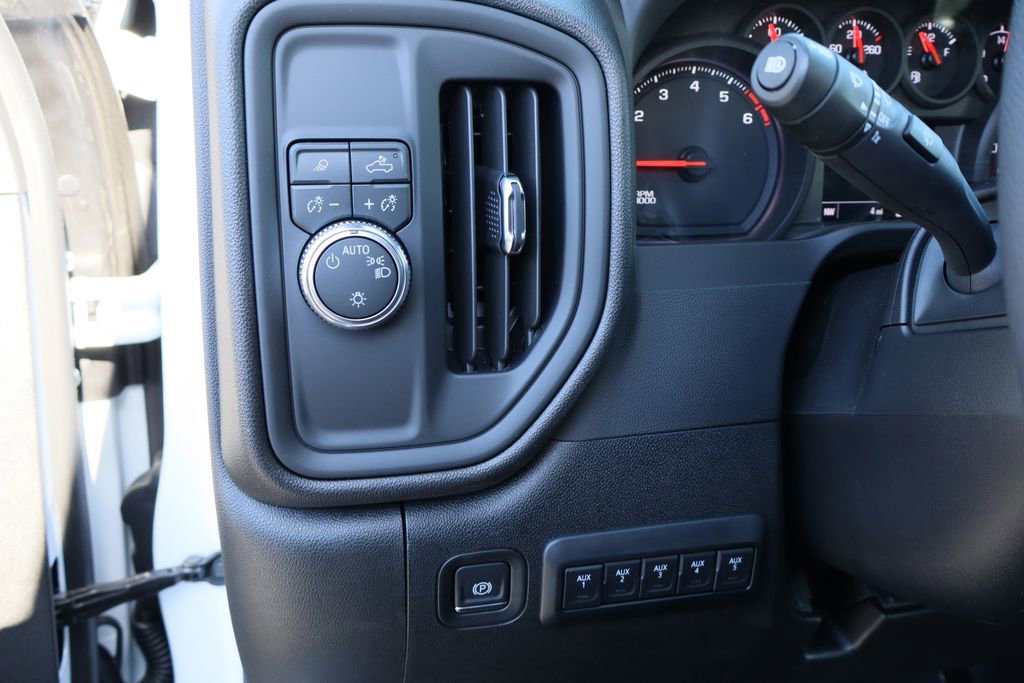 2026 GMC Sierra 2500HD Pro - Photo 16