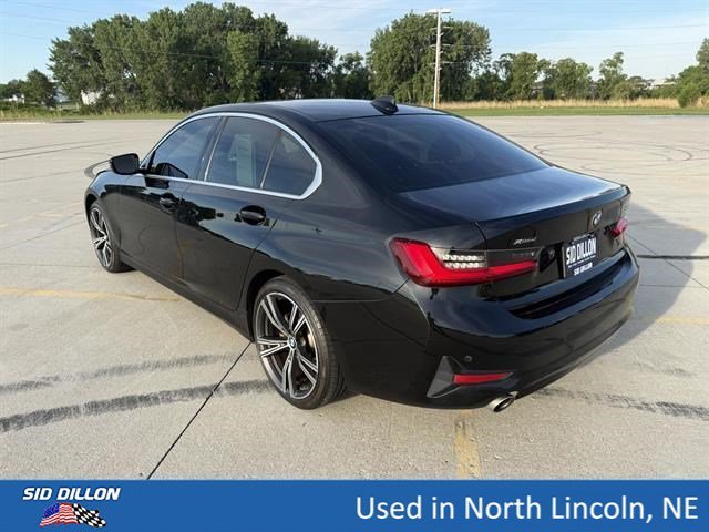 Used 2021 Black Sapphire Metallic BMW 330i xDrive image 7