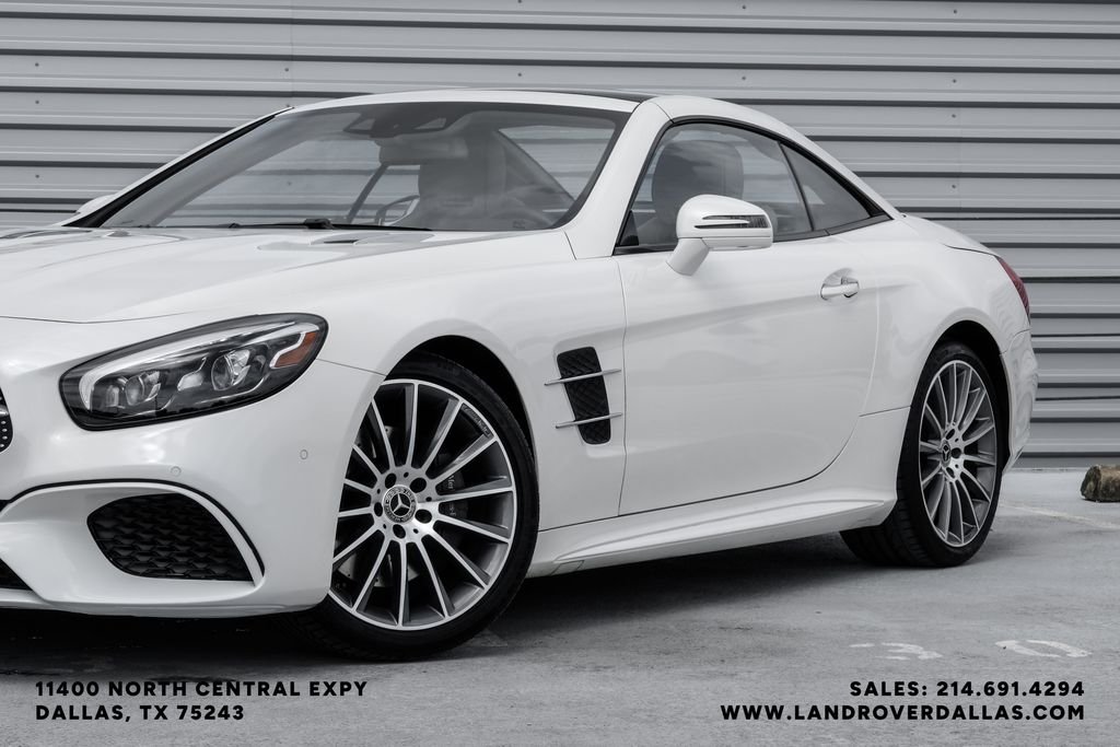 Used 2018 White Mercedes-Benz SL 550 image 4