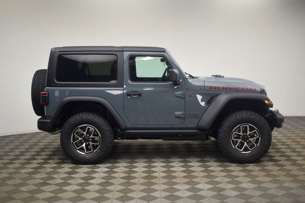 New 2026 Anvil Clear-Coat Exterior Paint Jeep Rubicon image 3