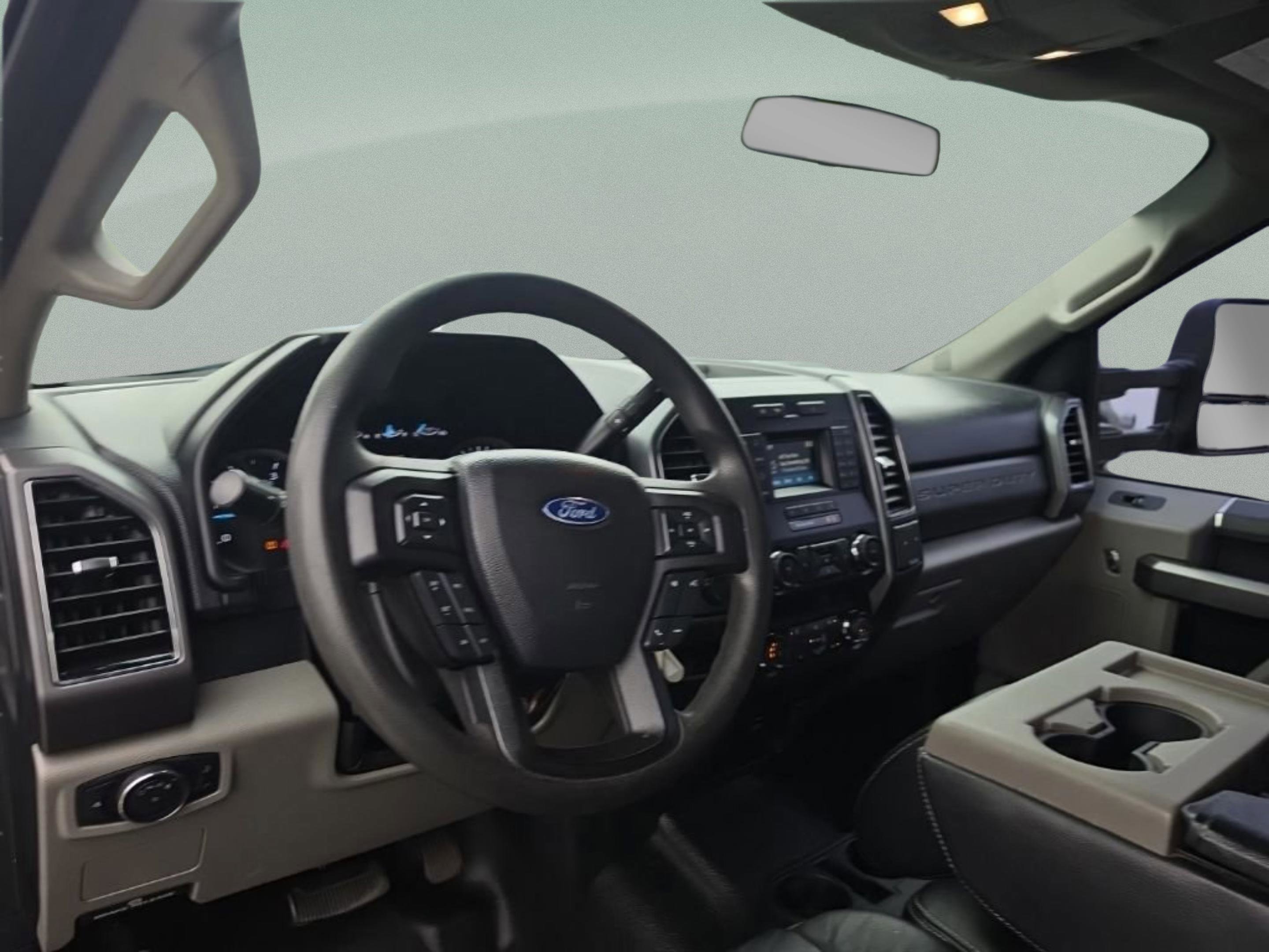 Used 2019 Black Ford XLT image 17