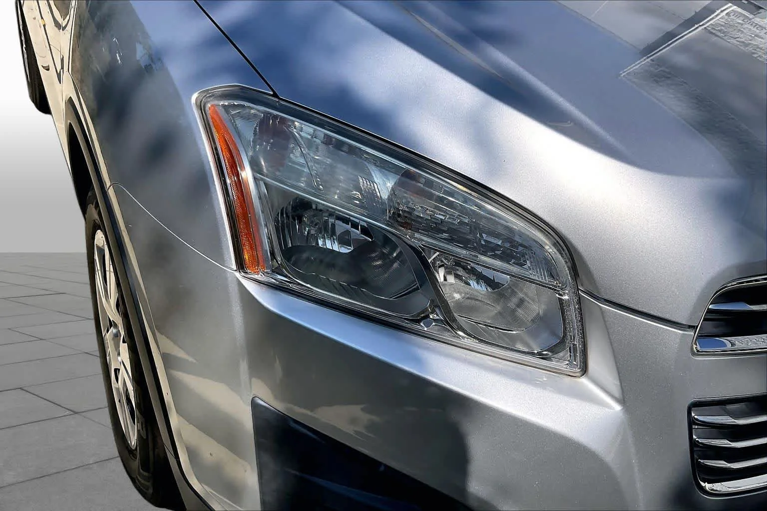 Used 2016 Silver Ice Metallic Chevrolet LS image 26