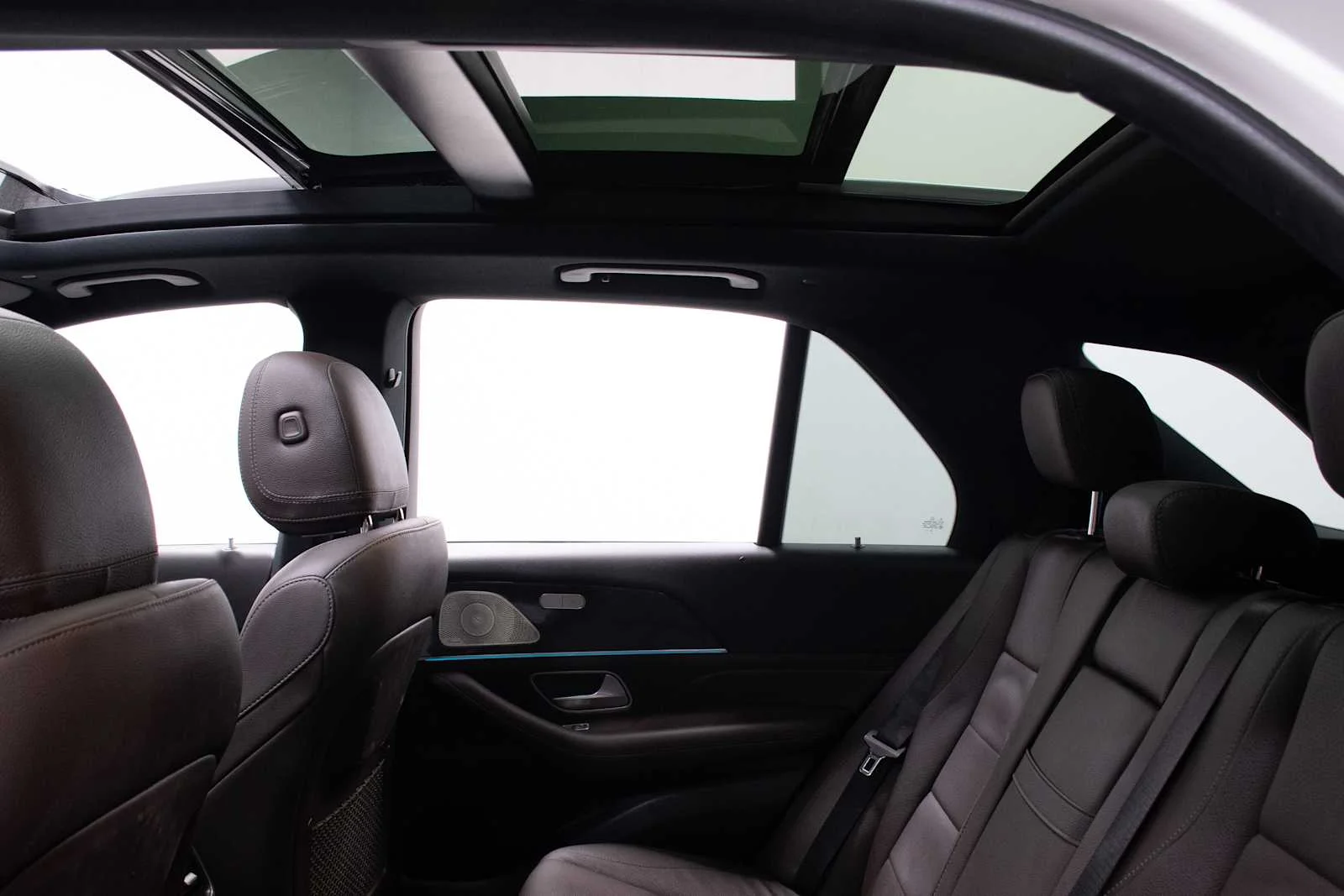 Used 2022 Polar White Mercedes-Benz GLE 350 image 16