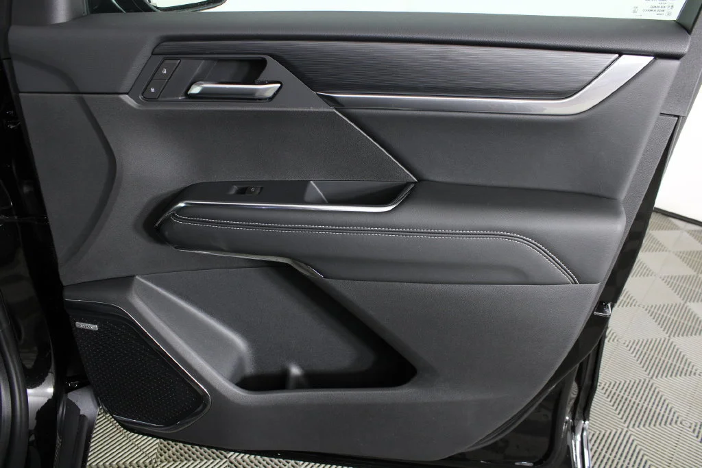 2027 GMC Acadia Elevation - Photo 10