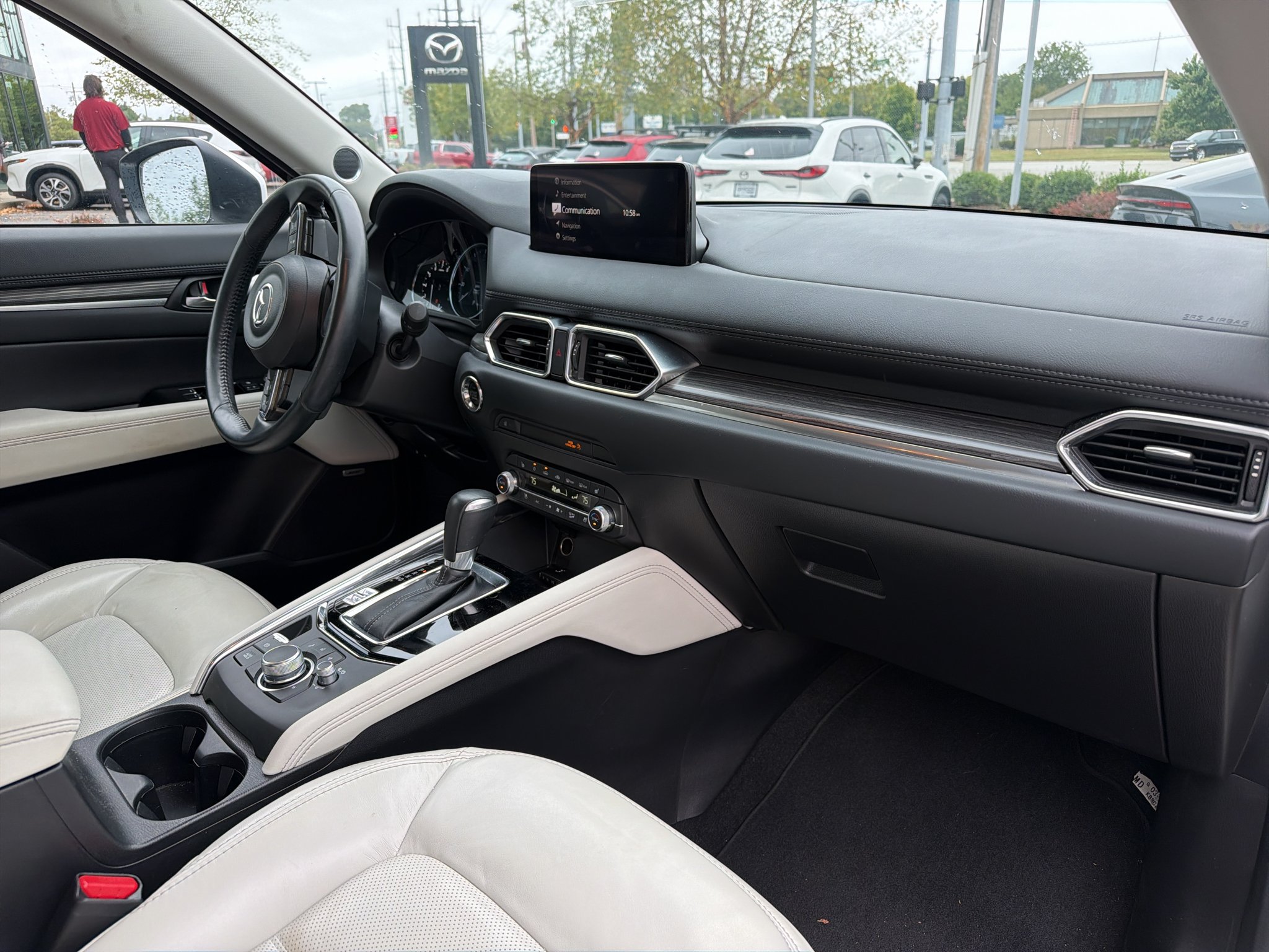 Used 2021 Snowflake White Pearl Mica Mazda Grand Touring image 3