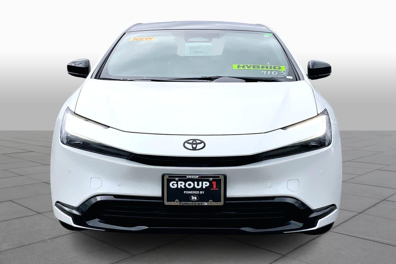 2026 Toyota Prius Plug-in Hybrid Nightshade - Photo 3
