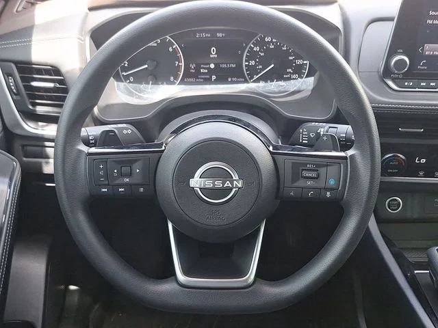 2023 Nissan Rogue SV - Photo 15