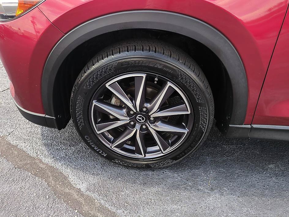 Used 2018 Soul Red Crystal Metallic Mazda Touring image 12
