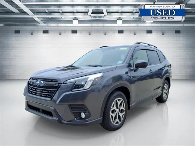 2023 Subaru Forester Premium's photo