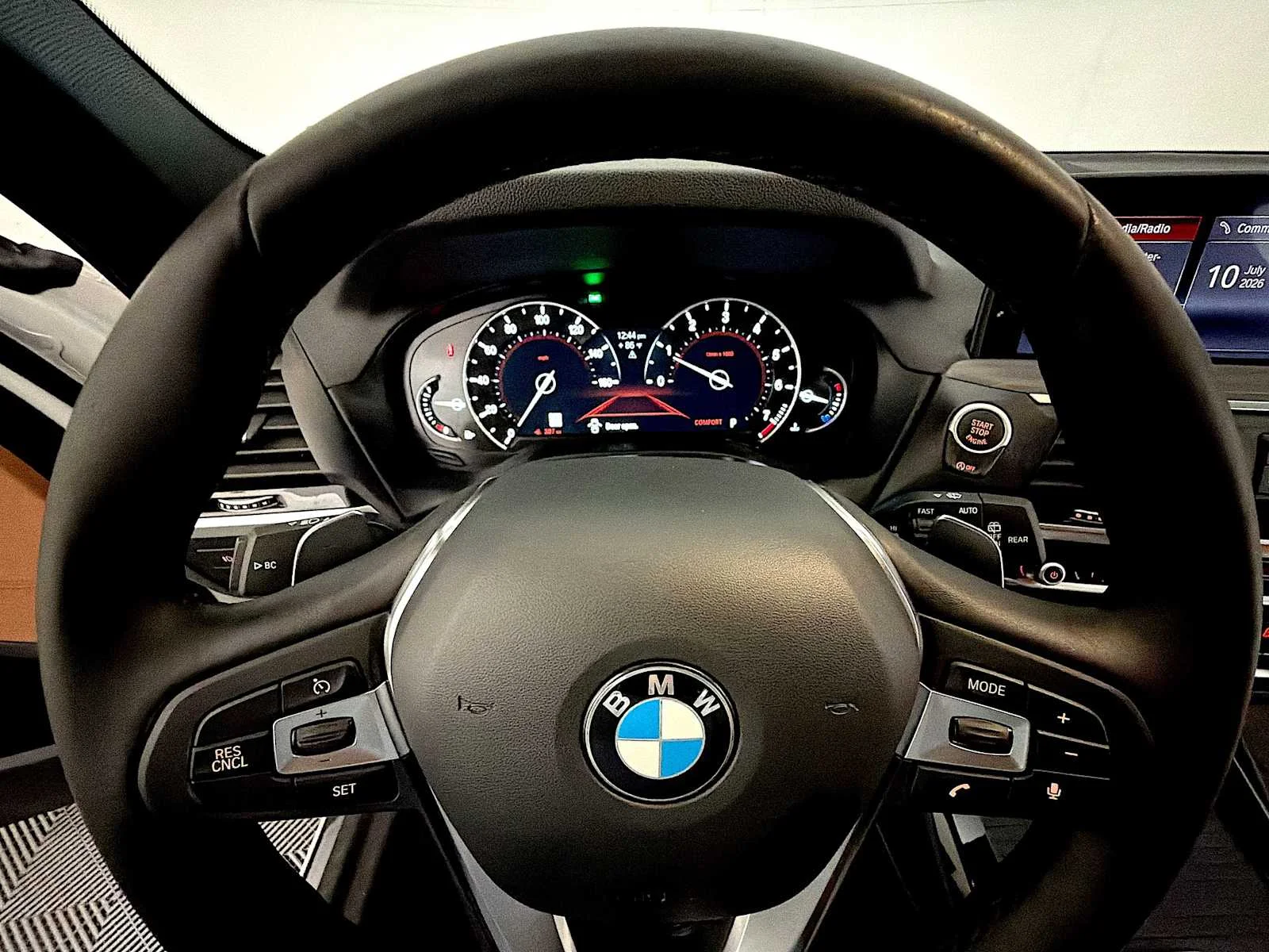 Used 2019 Alpine White BMW xDrive30i image 13