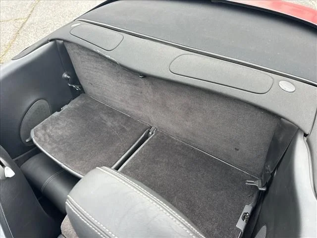 Used 2006  Porsche Carrera image 15