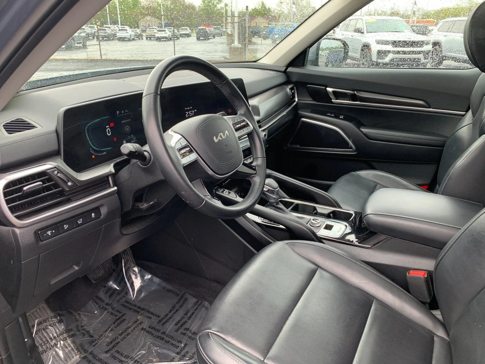 Used 2025 Silver Kia S image 11