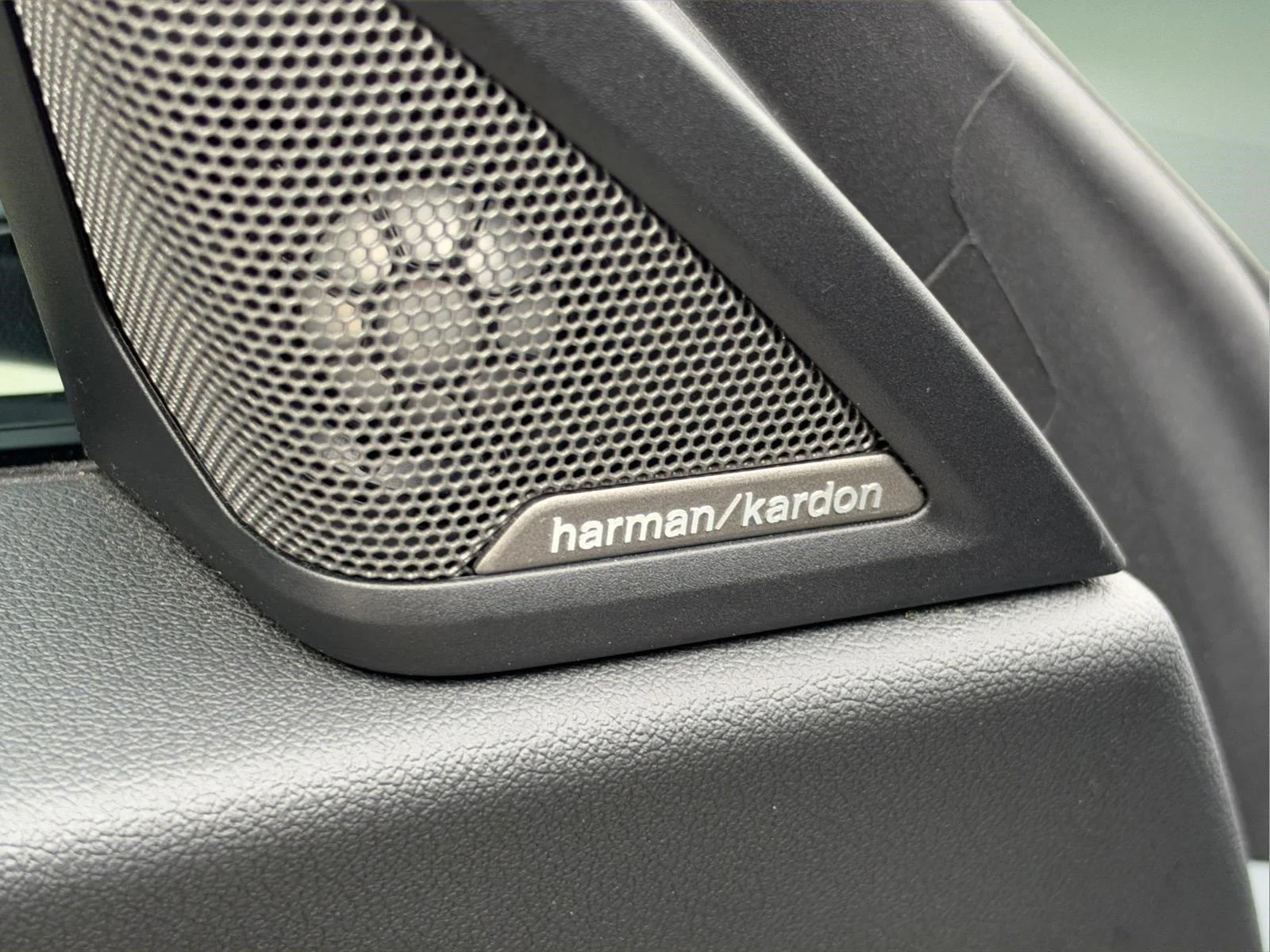 Used 2024 Brooklyn Gray Metallic BMW  image 15