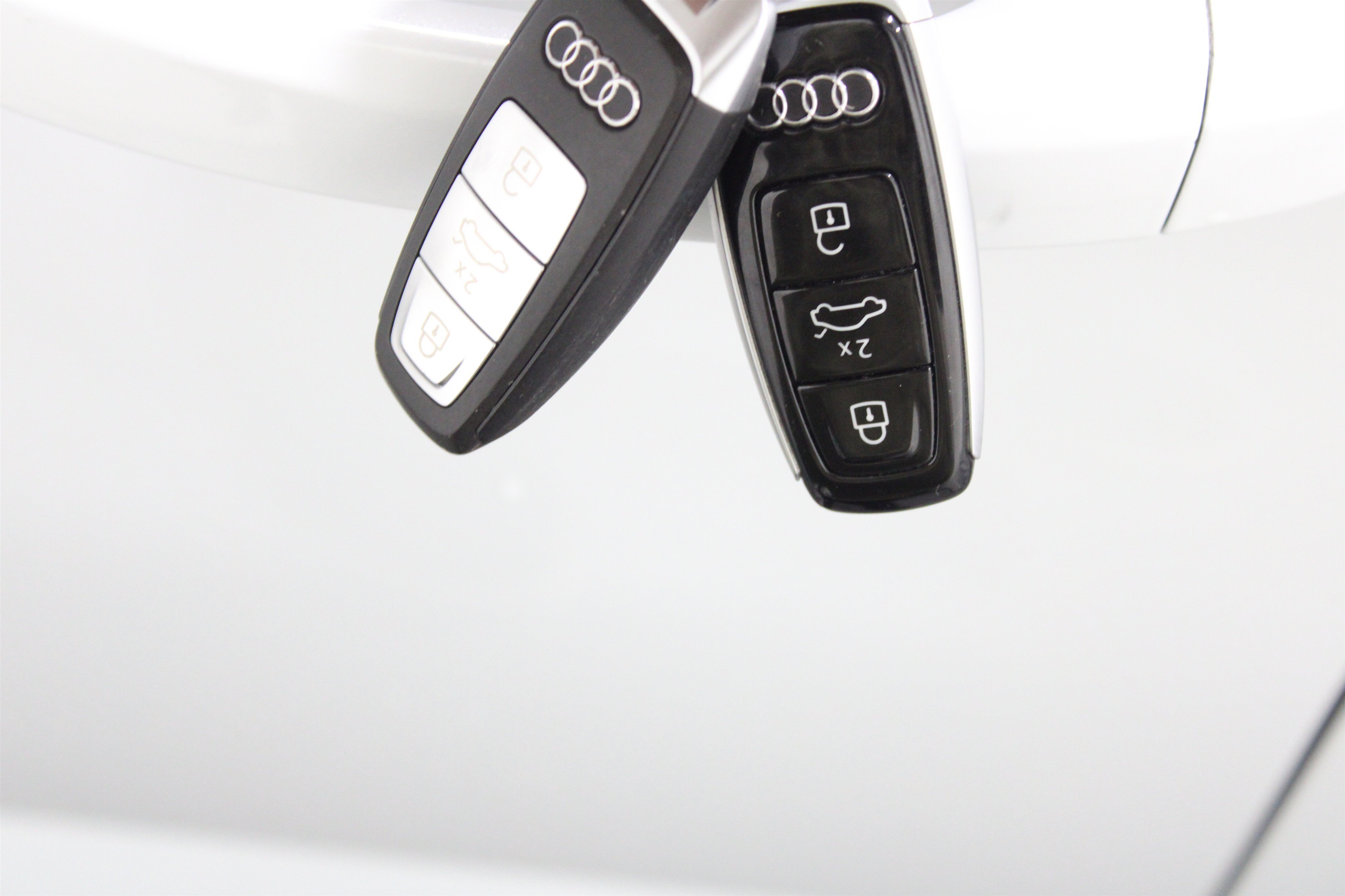 Used 2019 Glacier White Metallic Audi Premium Plus All-Wheel Drive image 19