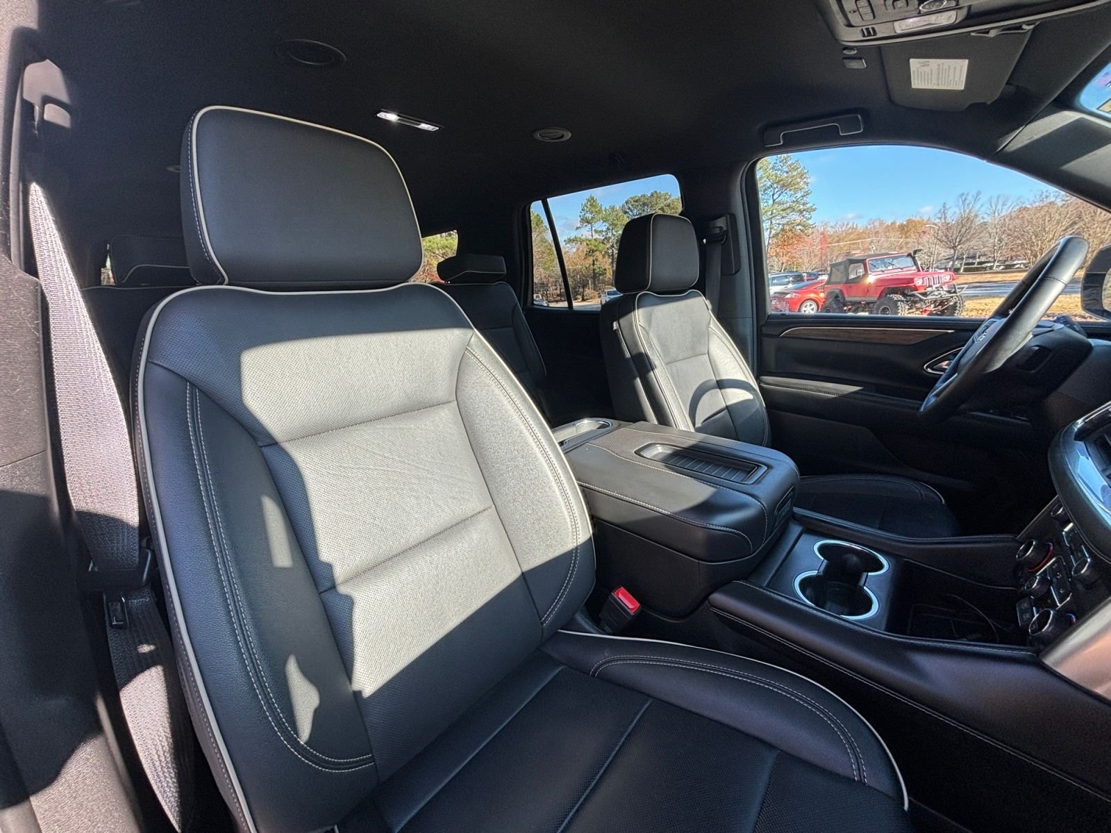 Used 2024 White Chevrolet Premier image 16