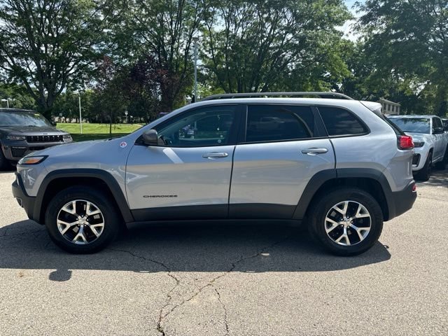 Used 2014 Billet Silver Metallic Clearcoat Jeep Trailhawk image 2