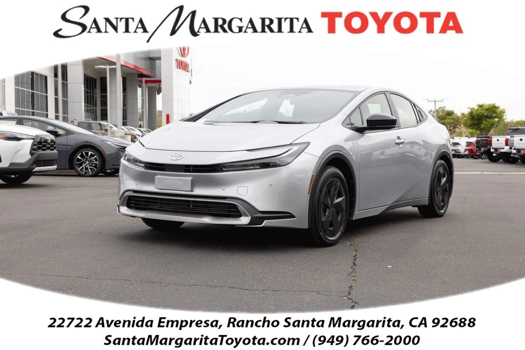 2026 Toyota Prius SE's photo