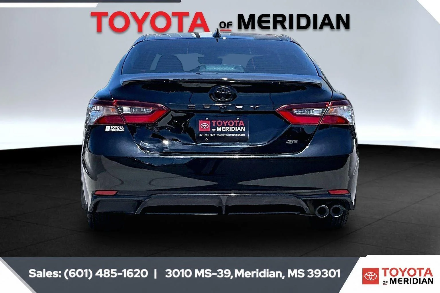 Used 2024 Midnight Black Metallic Toyota SE image 4