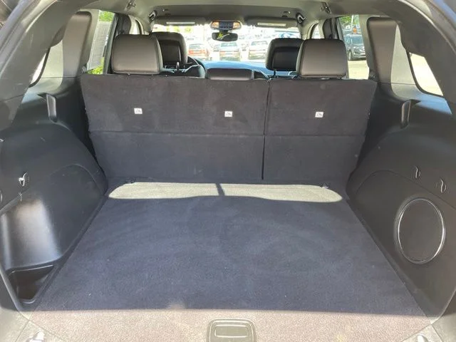 Used 2022 Sting-Gray Clearcoat Jeep Laredo X image 43