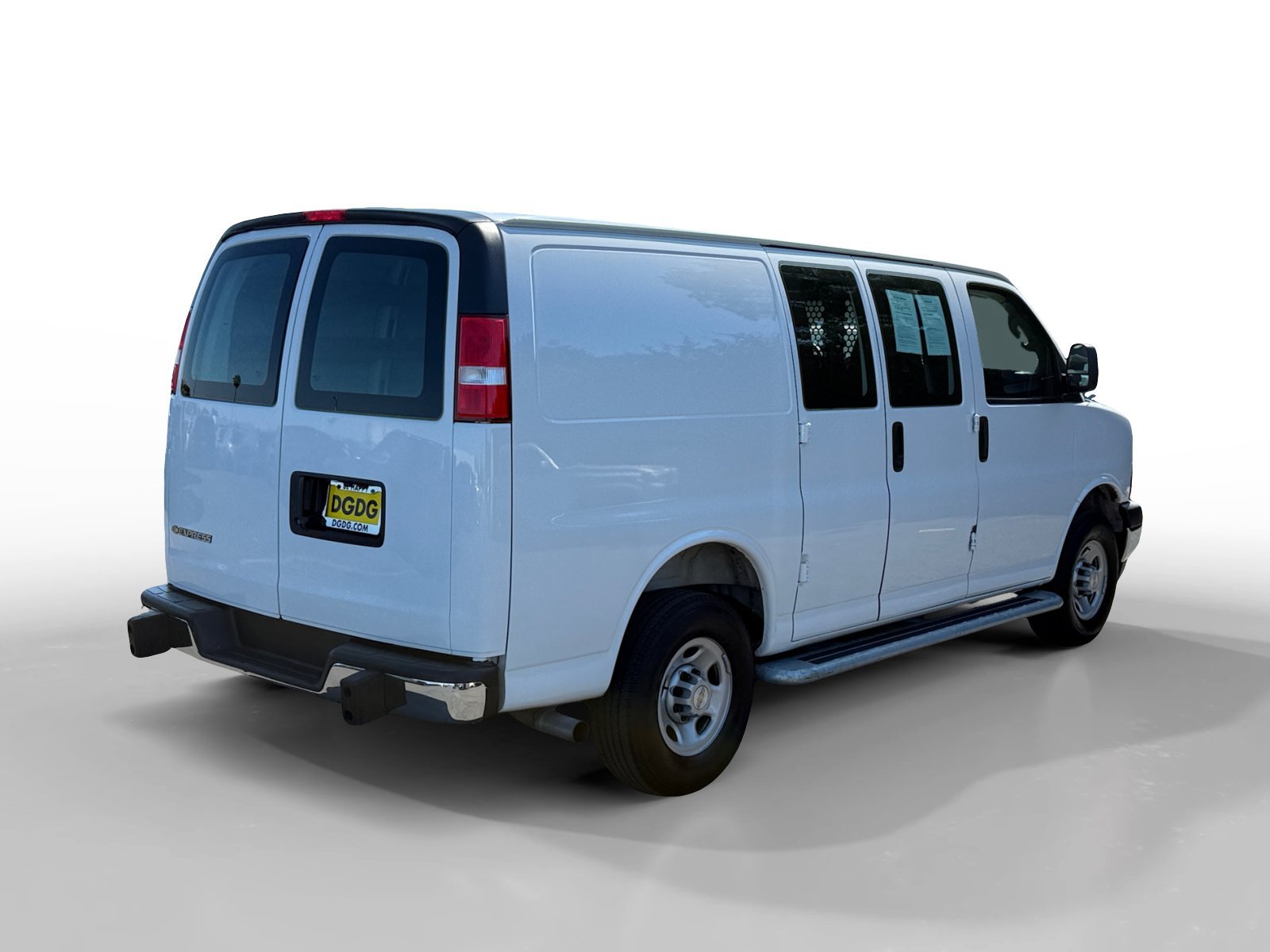 Used 2025 Summit White Chevrolet Work Van image 5