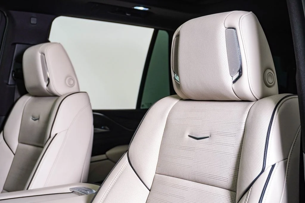 Used 2023 Silver Metallic Cadillac Sport image 21
