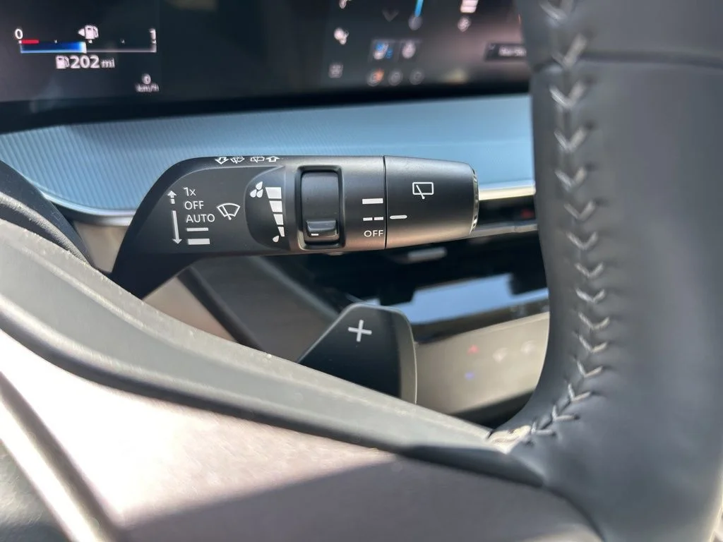 New 2026 Everest White Pearl TriCoat Nissan Platinum image 30