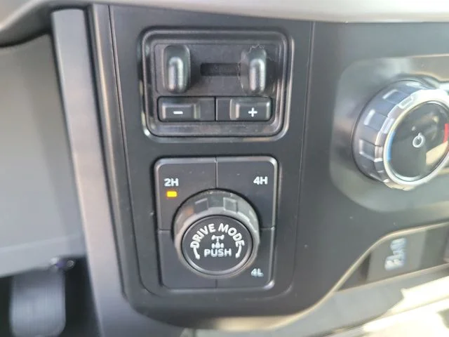 Certified Used 2023 Gray Metallic Ford XLT image 30