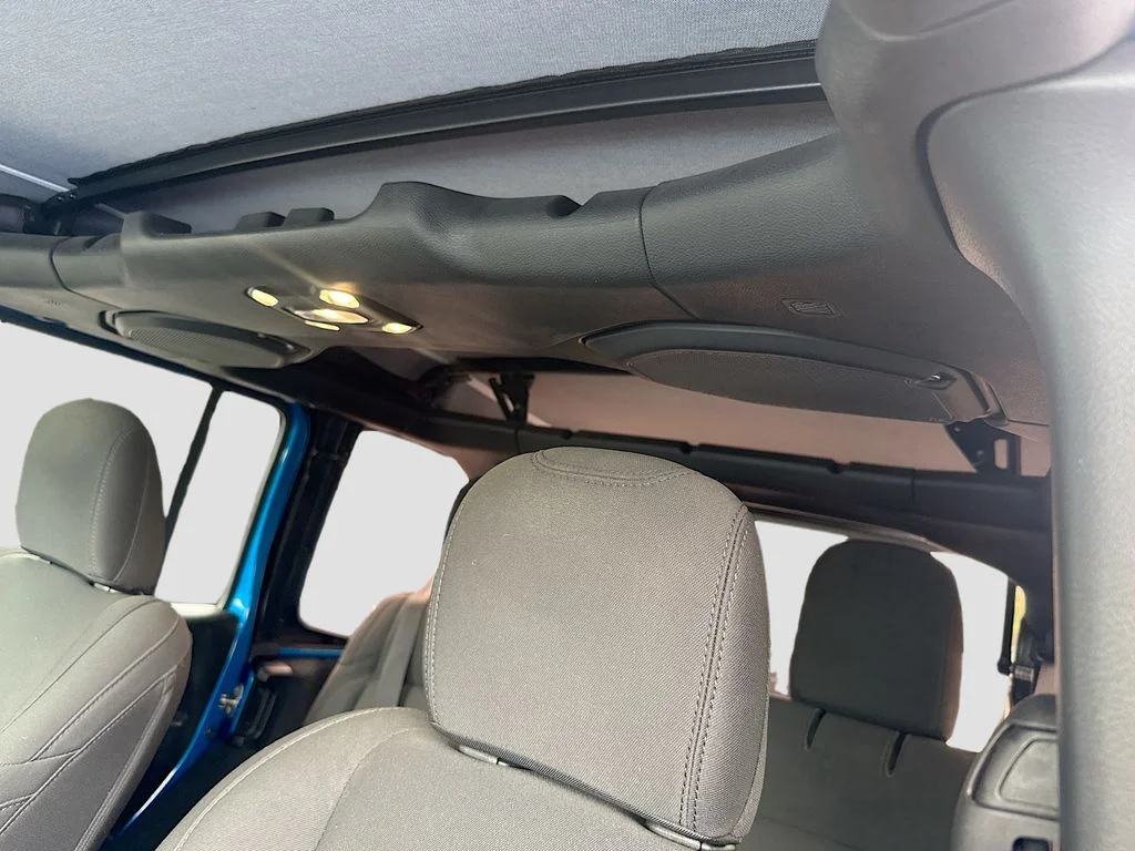 Used 2022 Blue Jeep Unlimited Sport S image 20