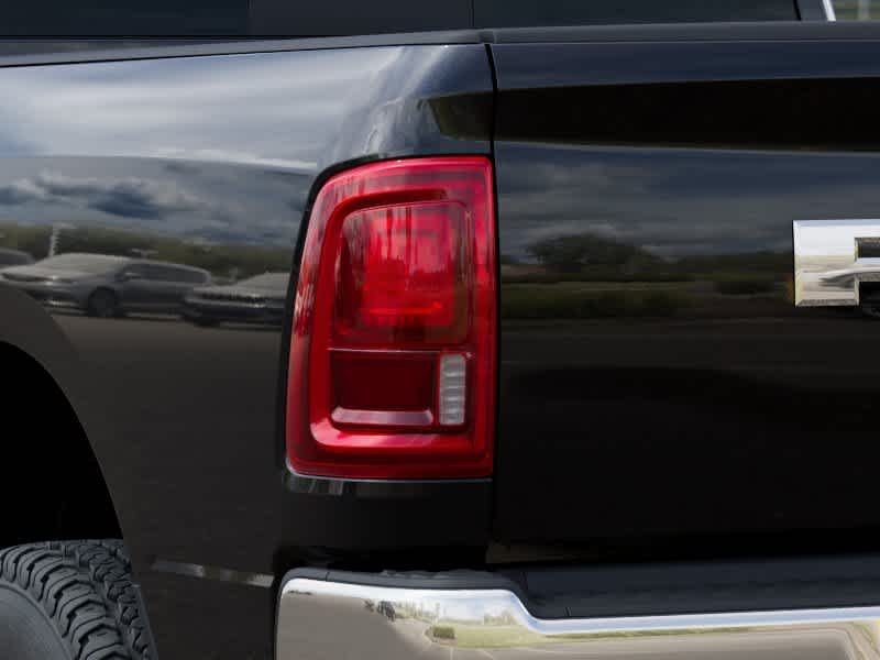 2025 RAM 2500 Tradesman - Photo 9