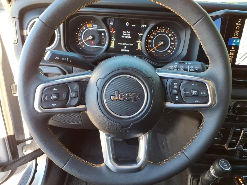 Used 2024 Silver Jeep Sahara image 23