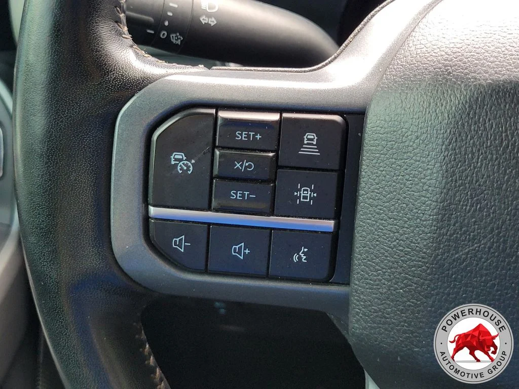 Used 2024 Silver Ford Lariat image 27