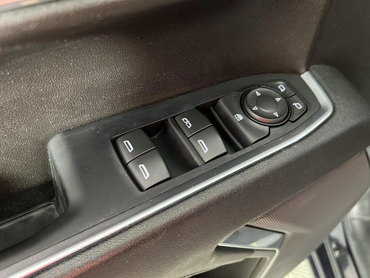 Used 2023 Dark Ash Metallic Chevrolet RST image 13