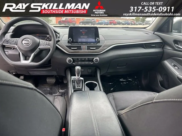 Used 2024 Gray Nissan 2.5 SV image 13