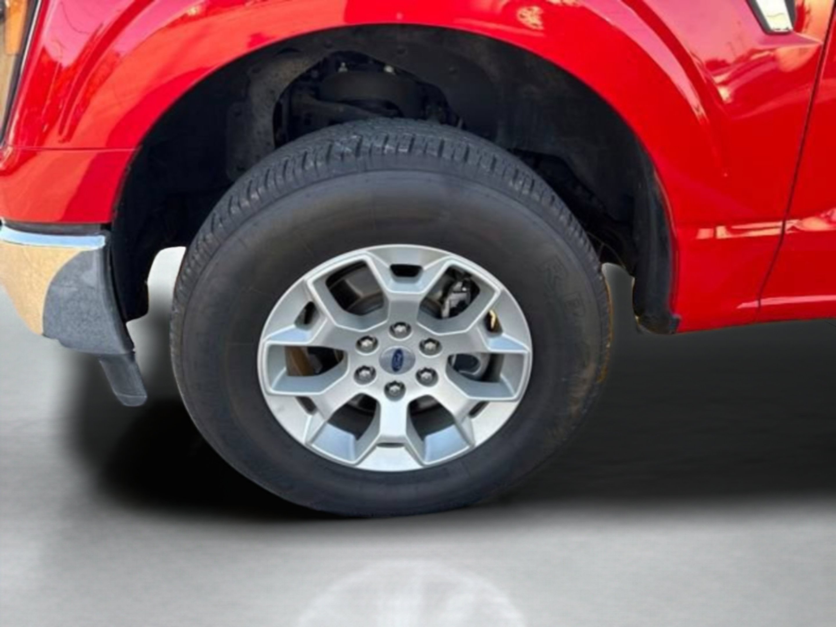2023 Ford F-150 XLT - Photo 32