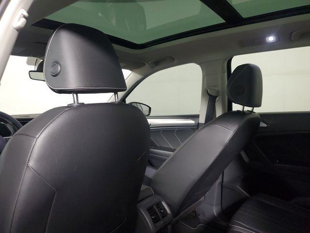 Used 2023 Black Volkswagen 2.0T SE image 12