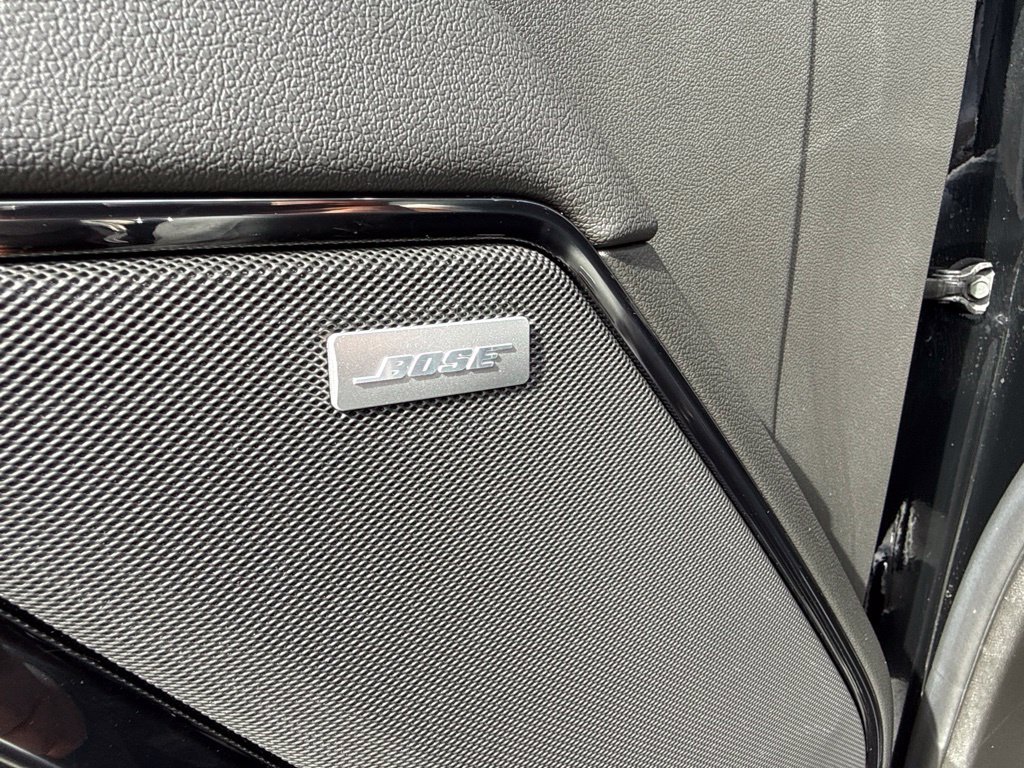 Used 2022 Onyx Black GMC AT4 image 19