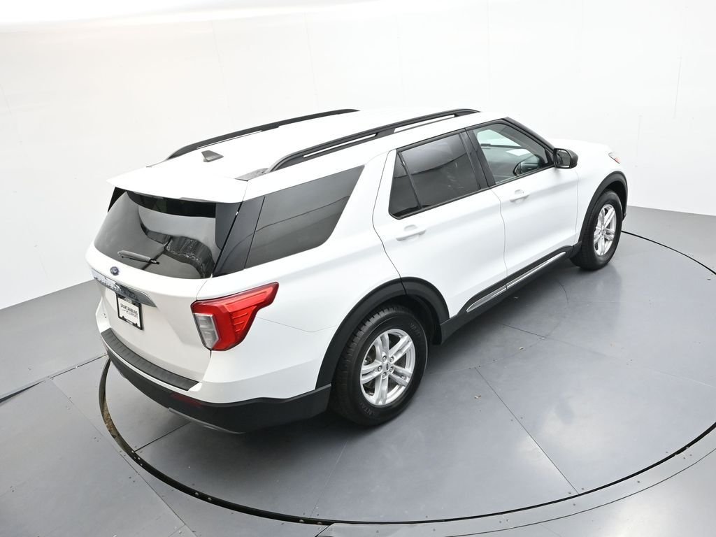 Used 2023 White Ford XLT image 32