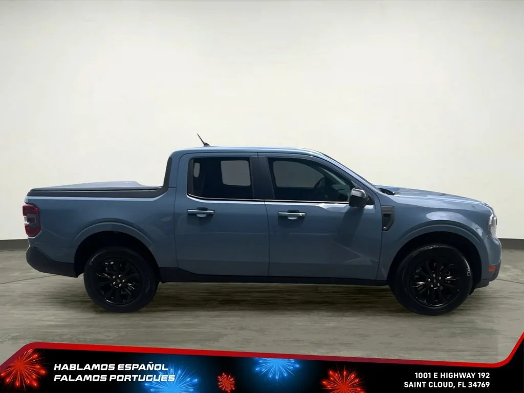 Used 2024 Gray Ford Lariat image 7