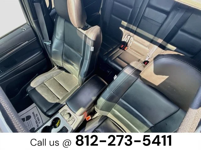 Used 2021 Gray Jeep Limited image 22