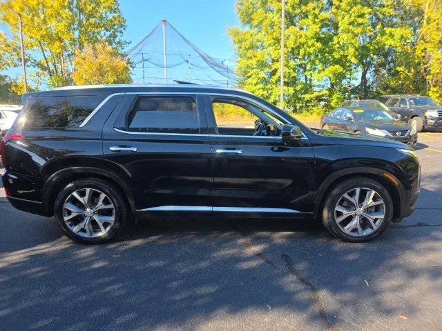 Used 2020 Black Hyundai SEL image 4