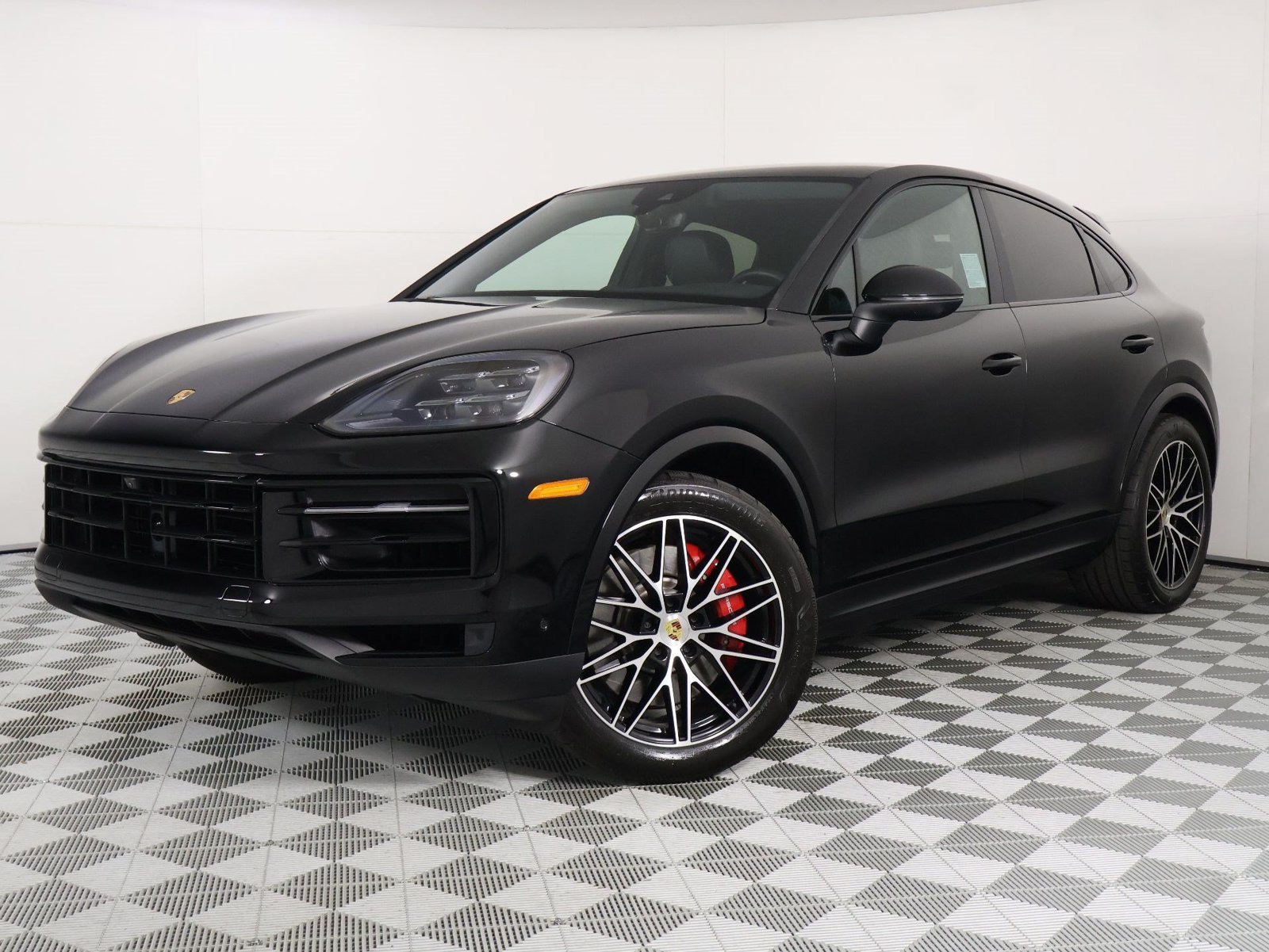 2024 Porsche Cayenne Coupe