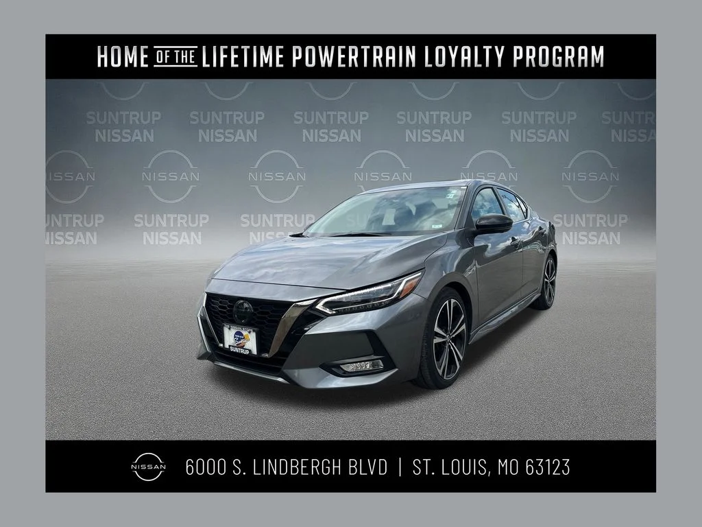 2023 Nissan Sentra SR CVT's photo