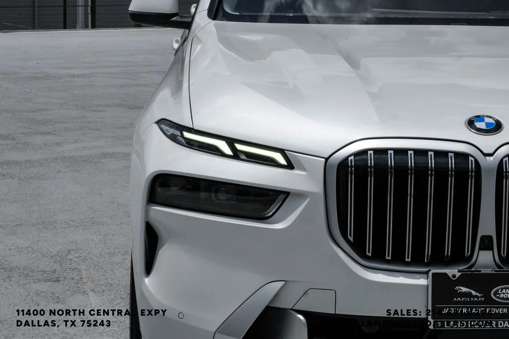 Used 2023 Mineral White Metallic BMW xDrive40i image 53