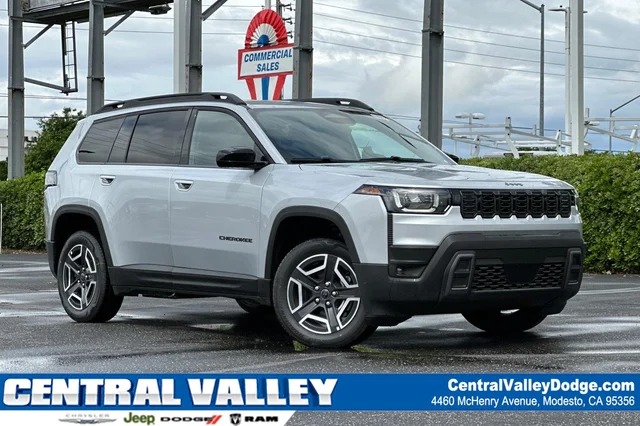 2026 Jeep Cherokee Laredo